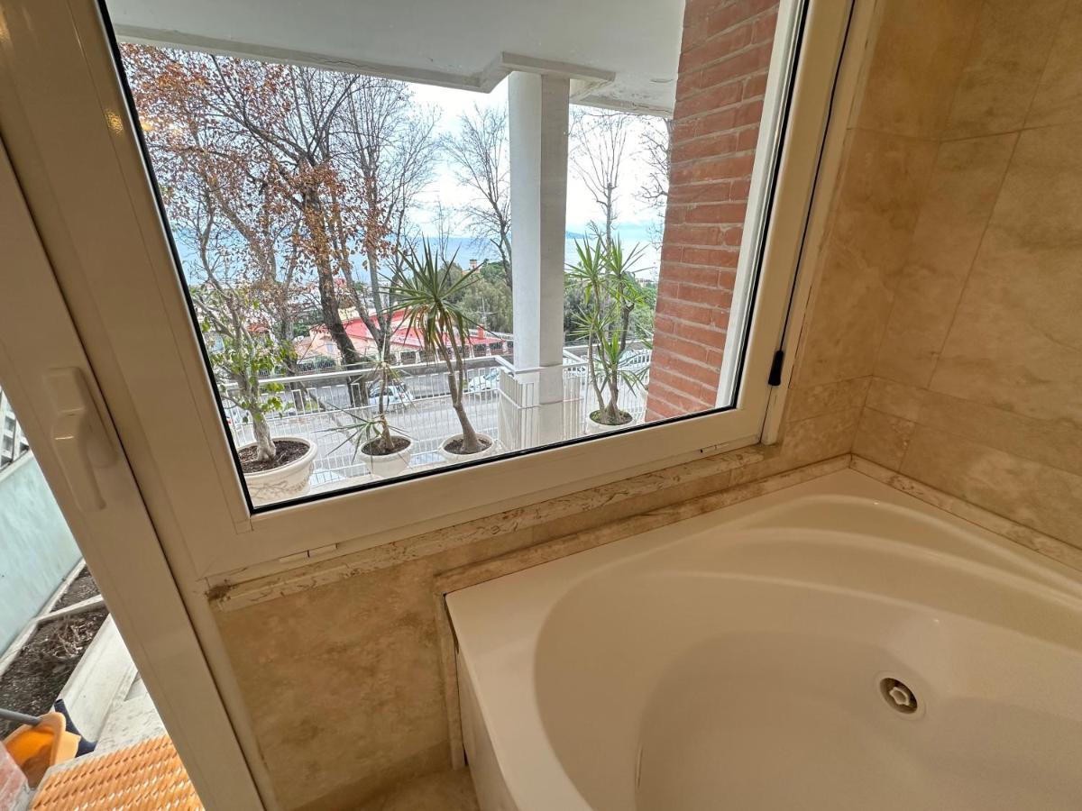 Pf Luxury Apartment Petrarca Posillipo Capri View - My Place Nápoly Kültér fotó